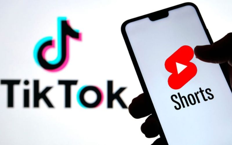 Booking video trên TikTok và YouTube